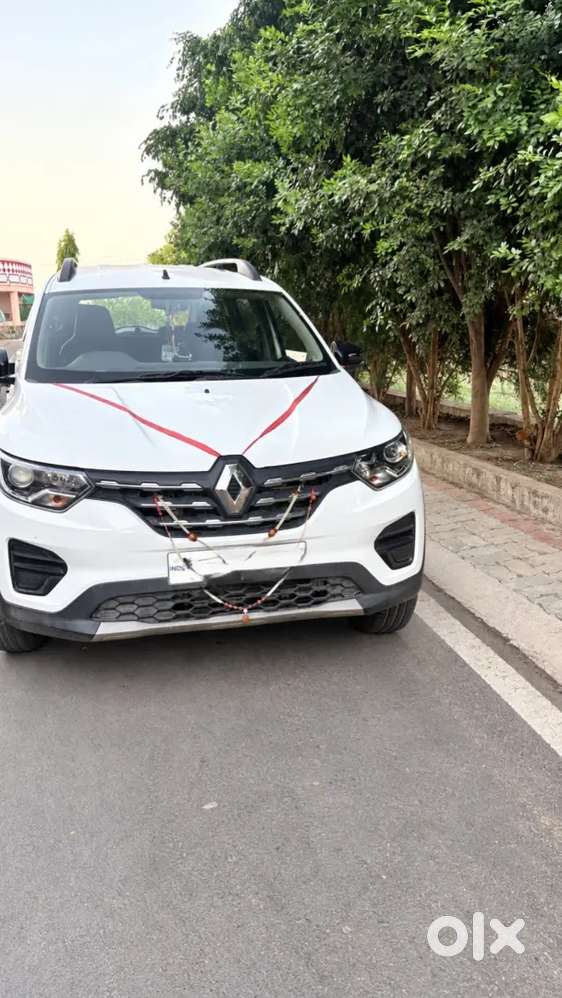Renault Triber 1.0 Rxz Amt 2022