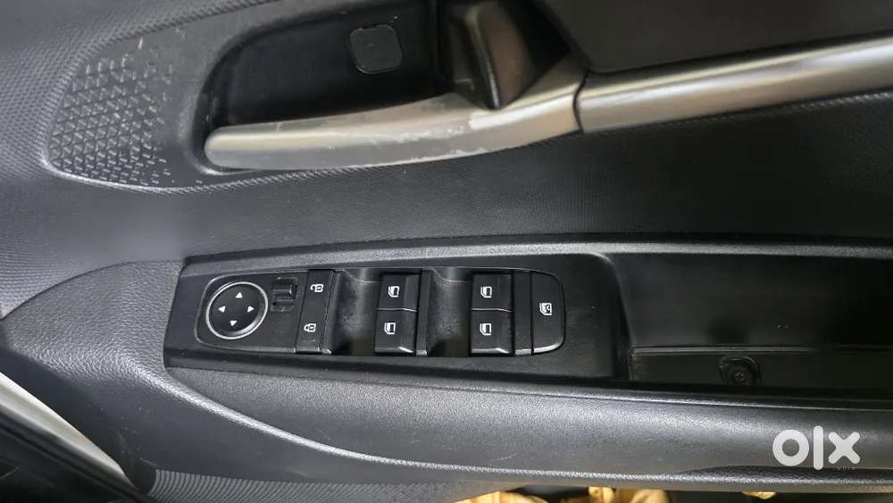 Kia Sonet Htk 2023 Diesel