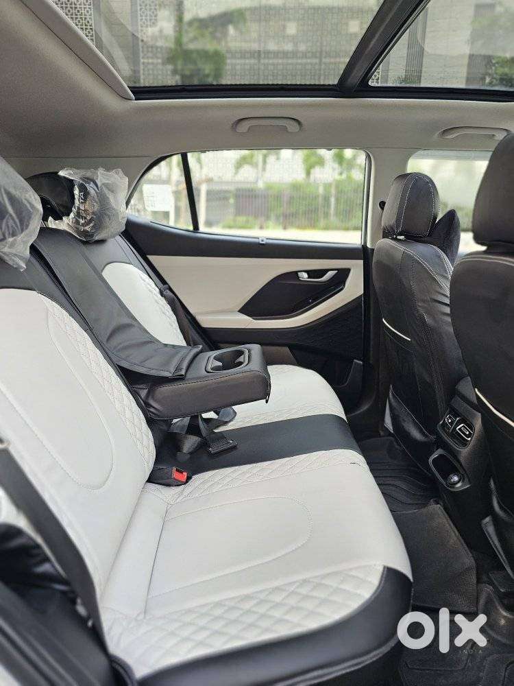 Hyundai Creta Sx Petrol Mt, 2022, Petrol