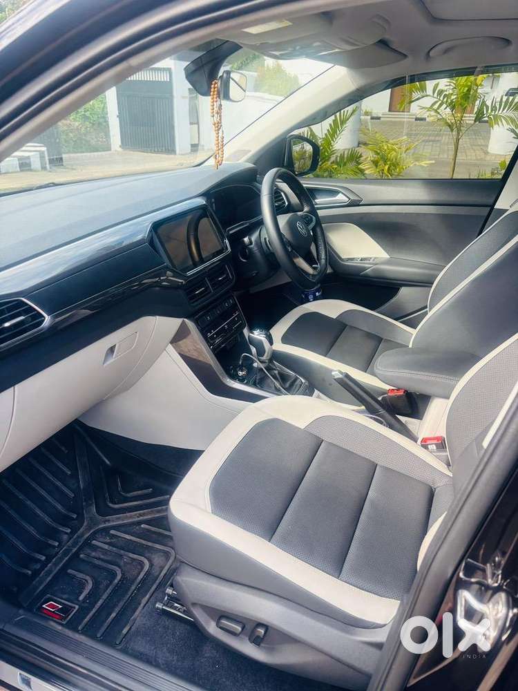 Volkswagen Taigun Topline 1.0 Automatic