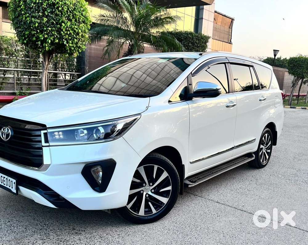 Toyota Innova Crysta 2022 Diesel Well Maintained