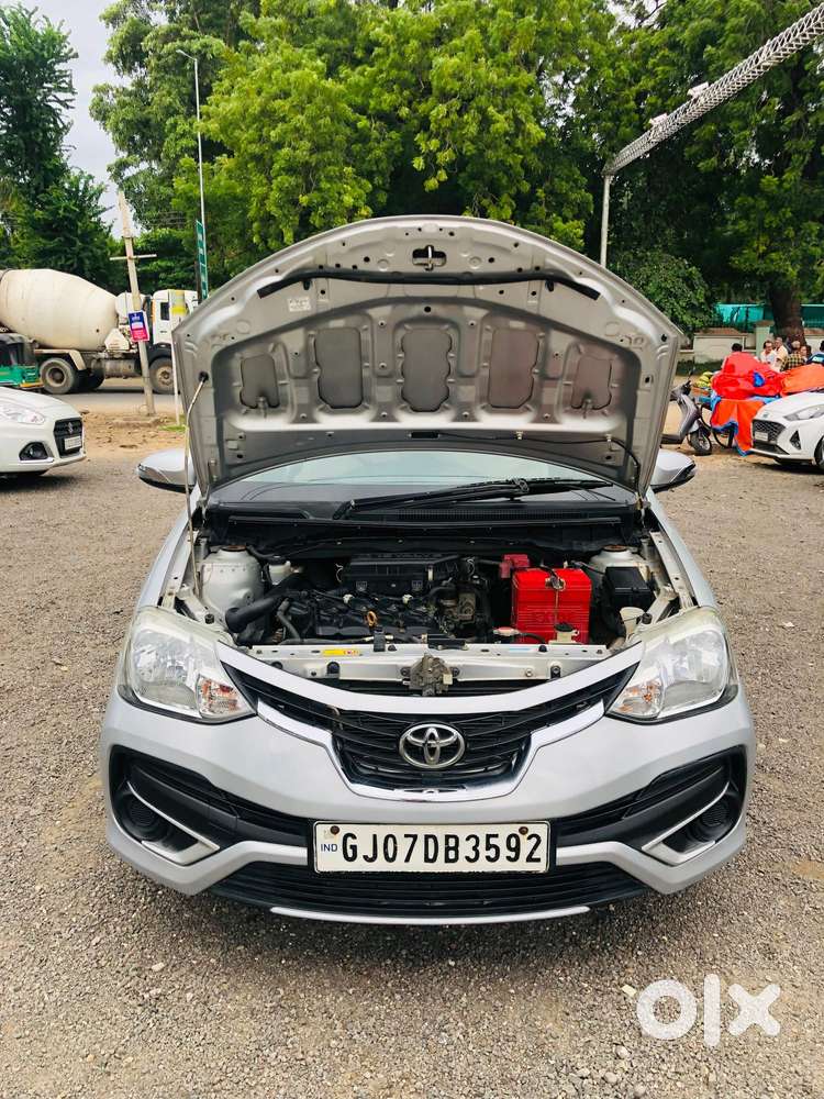 Toyota Etios 1.5 V, 2017, Petrol