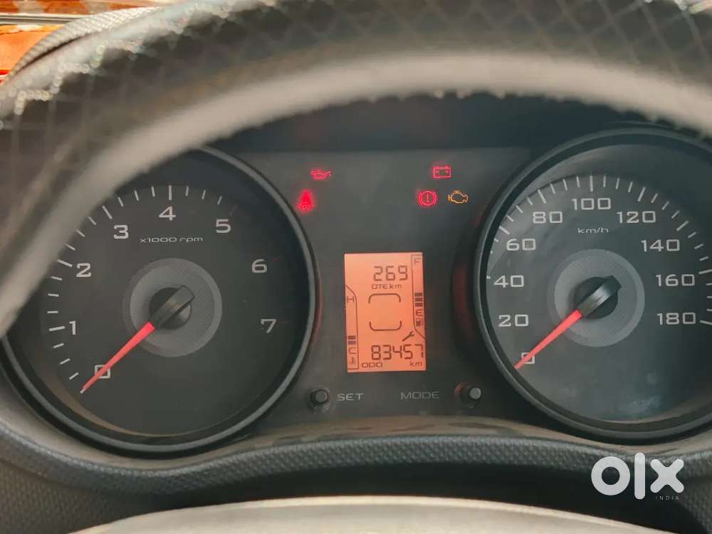 Mahindra Tuv 300 2017 Diesel 83457 Km Driven
