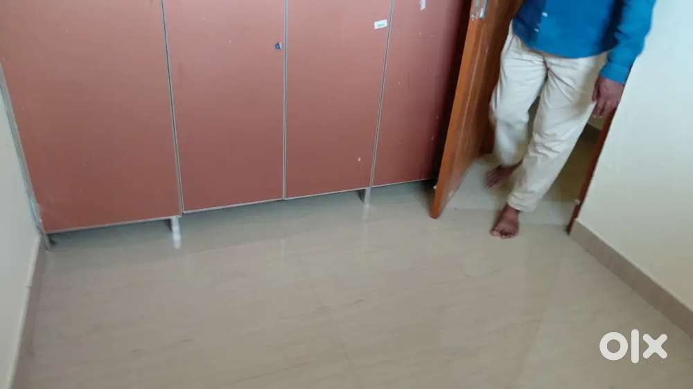 Ashoknagar semi furnish single bed rent