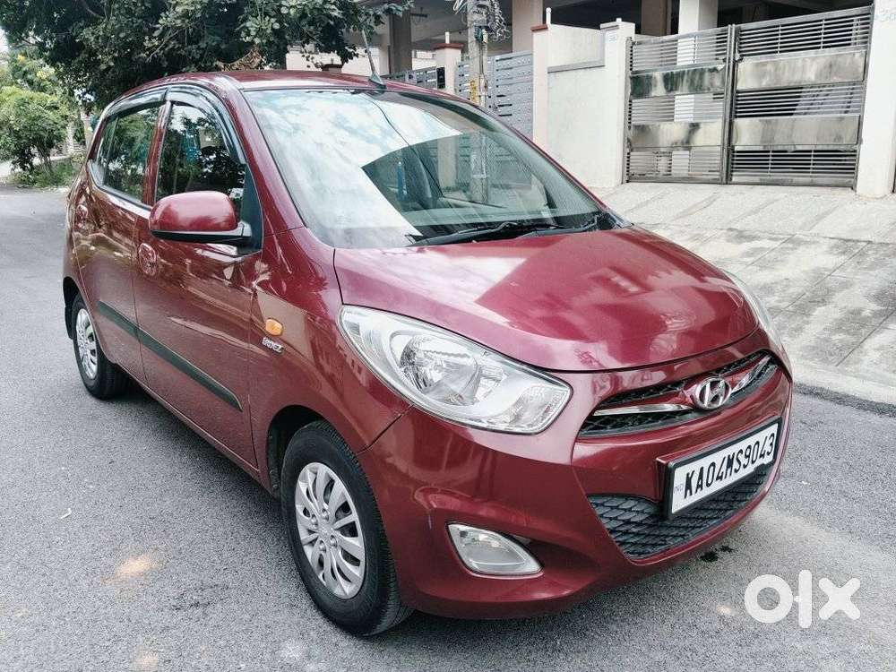 Hyundai I10 Sportz, 2017, Petrol
