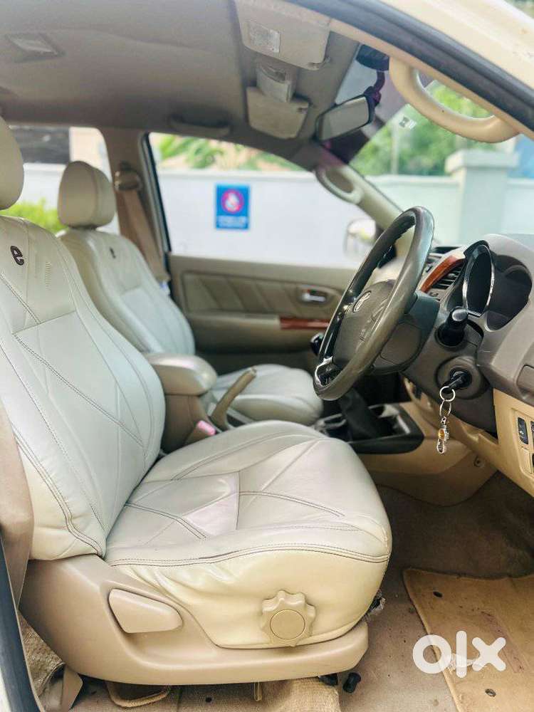 Toyota Fortuner 3.0 4x4 Manual, 2011, Diesel