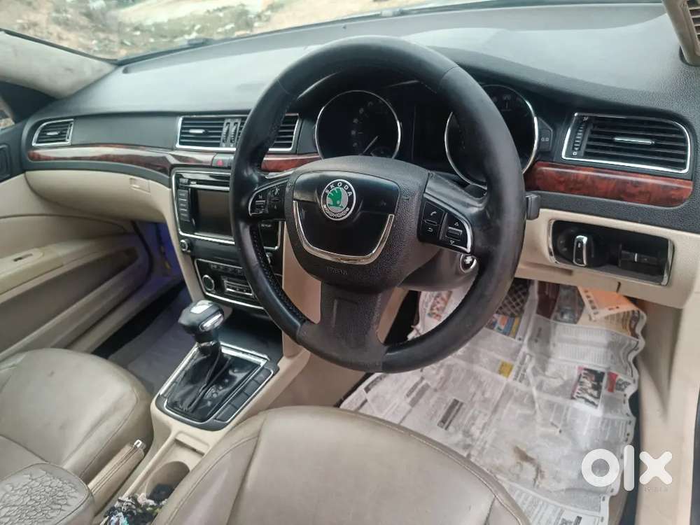 Skoda Superb 2012 Diesel 120000 Km Driven