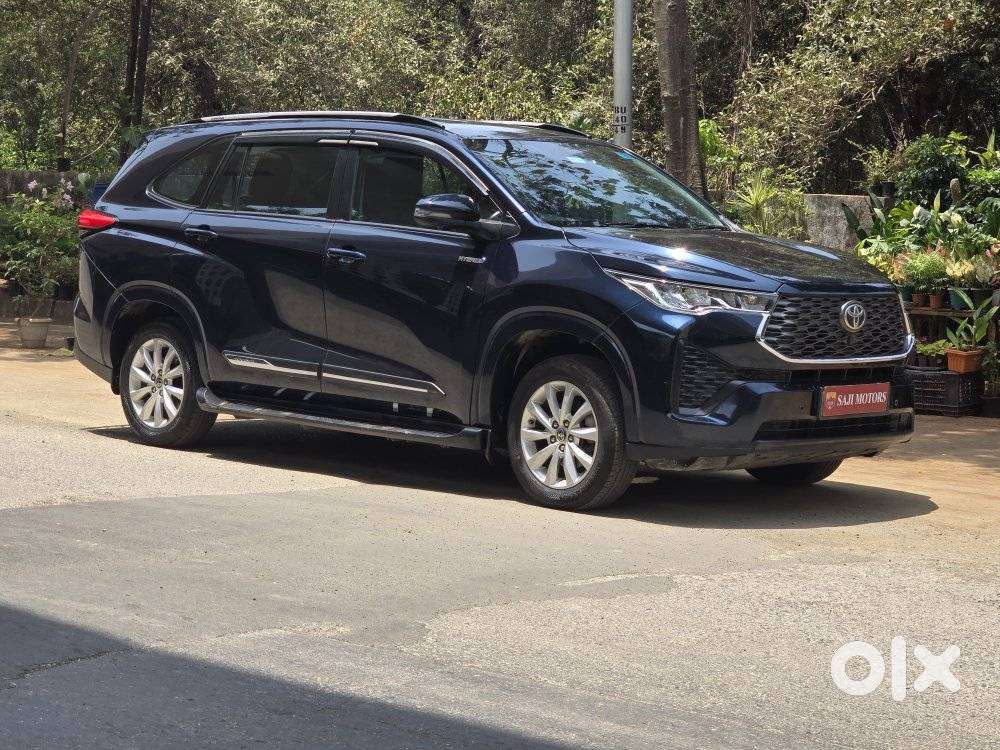Toyota Innova Hycross 2.0 Vx Hybrid 7 Str, 2023, Petrol