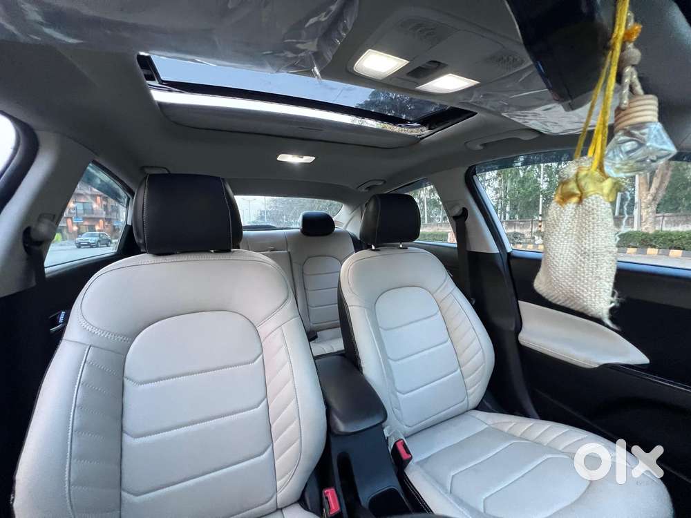 Hyundai New Verna Sx O 1.5 Turbo Gdi Mt, 2023, Petrol