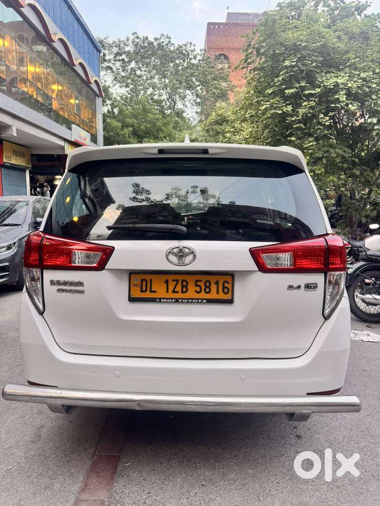 Toyota Innova Crysta 2.4 G Mt, 2017, Diesel