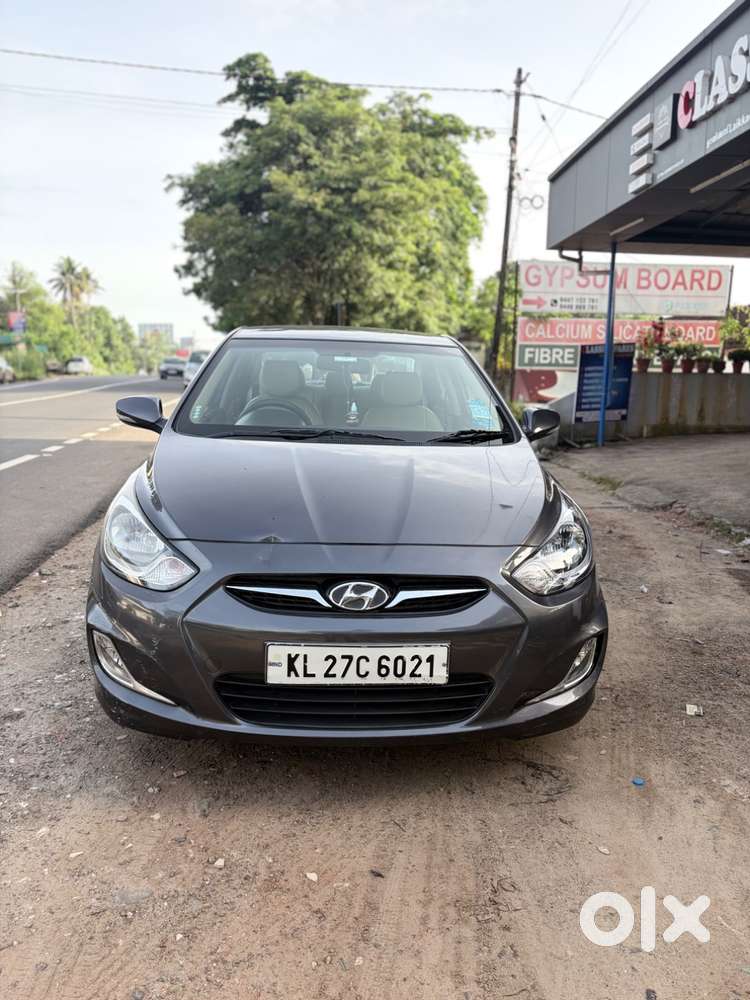 Hyundai Verna 2012 Petrol 32630 Km Driven