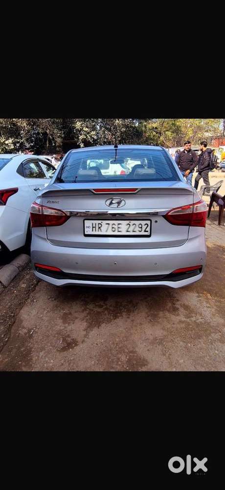 2019 Hyundai Manual Car