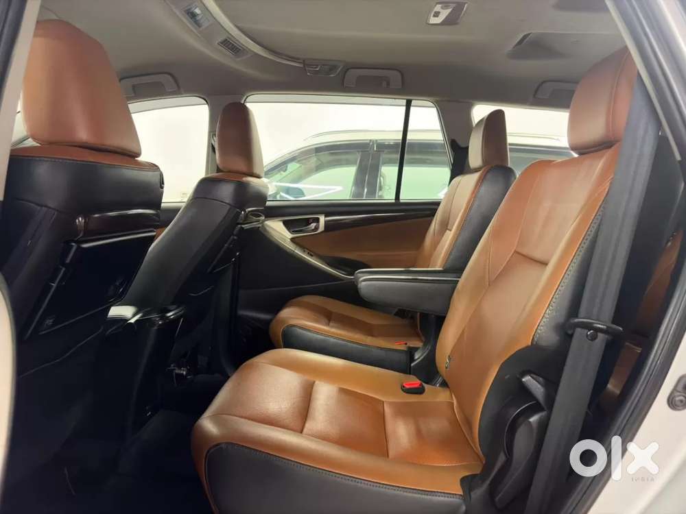 Toyota Innova Crysta [2020-ongoing] 2.4 Zx 7 Str, 2020, Diesel