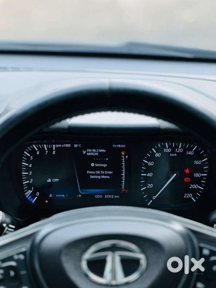 Tata Altroz Xz, 2021, Petrol