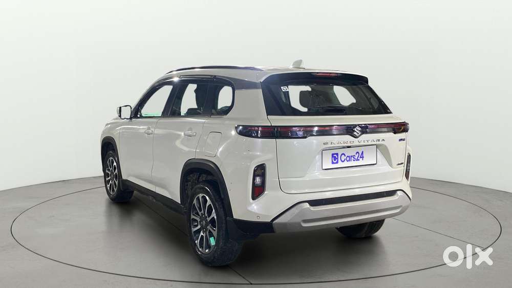 Maruti Suzuki Grand Vitara 1.5 Alpha Smart Hybrid Allgrip, 2025, Pet..