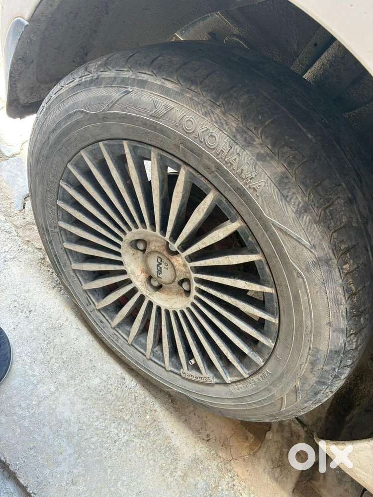 Hyundai Petrol Car 2019