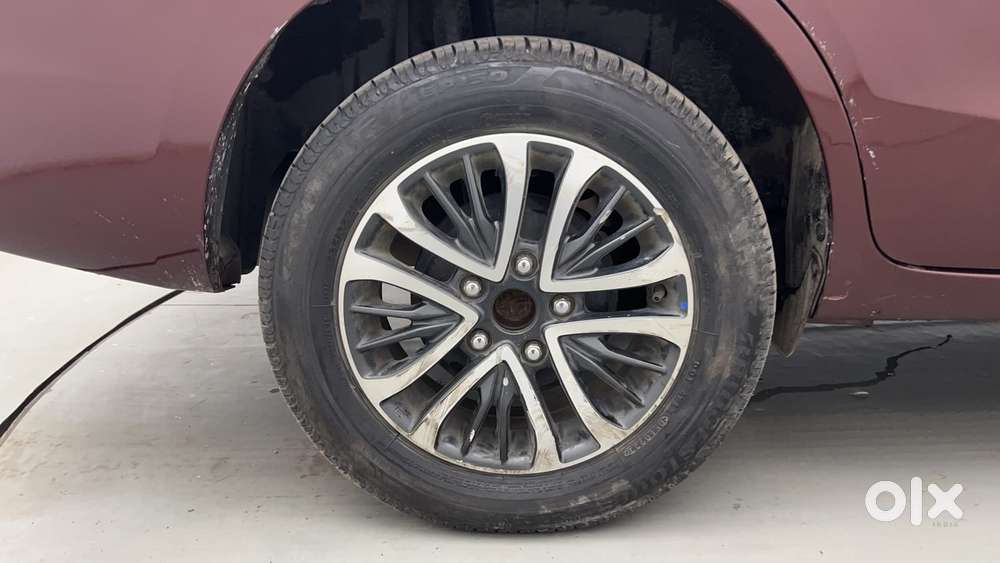 Maruti Suzuki Ertiga Zxi Plus At Shvs, 2022, Petrol