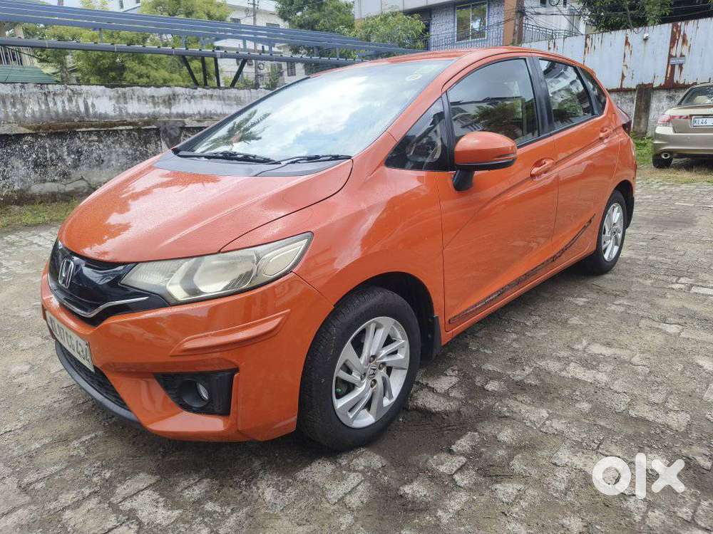 Honda Jazz V Automatic, 2016, Petrol
