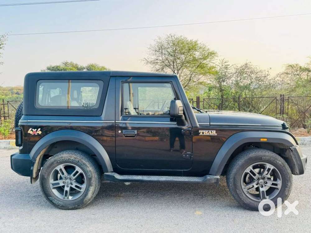 Mahindra Thar Crde, 2023, Petrol