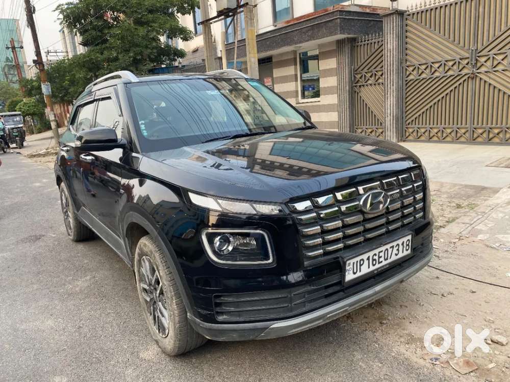 Hyundai Venue 1.0 S (o) Turbo Dct, 2024, Petrol
