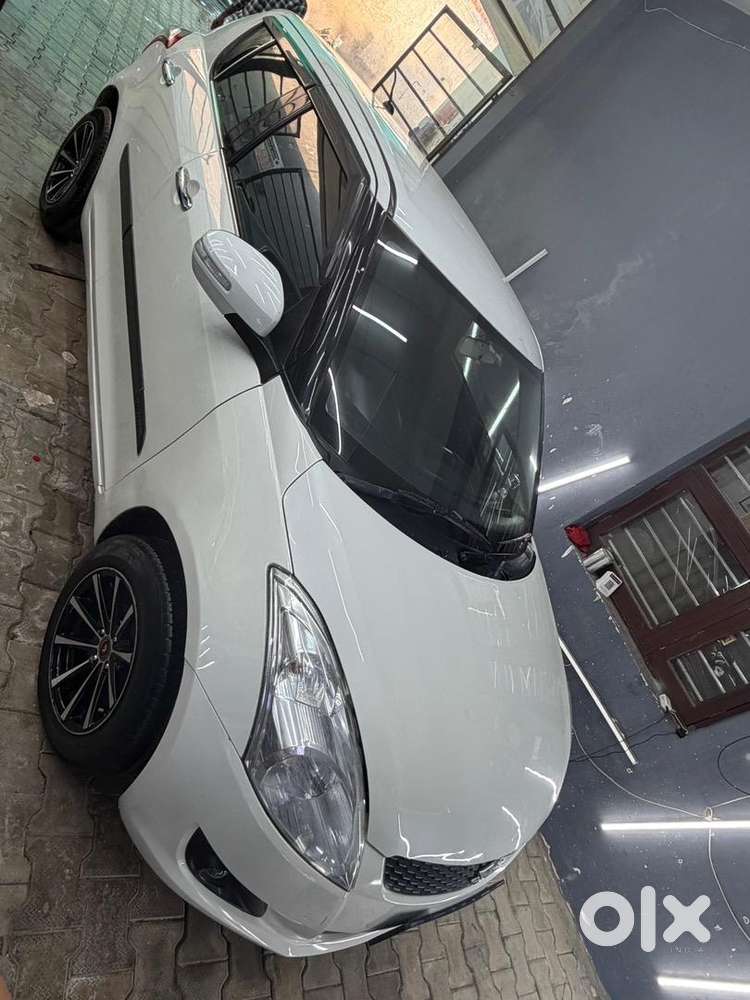Maruti Suzuki Swift 2013 Diesel Well Maintained