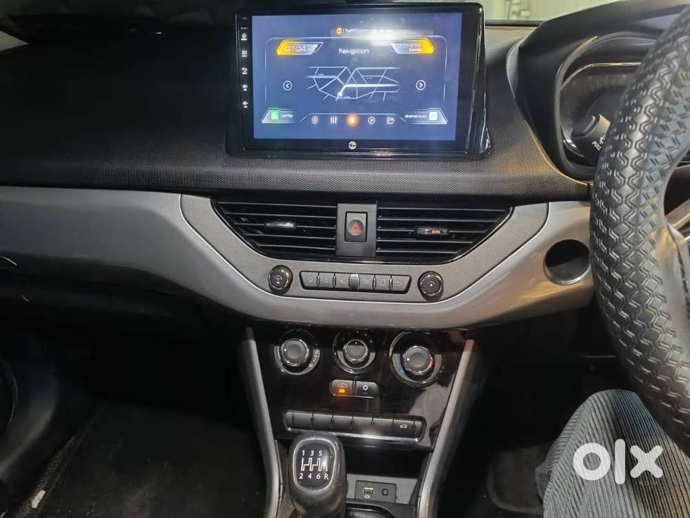 Tata Nexon(xms) - 2021 , Foliage Green/manual/sunroof