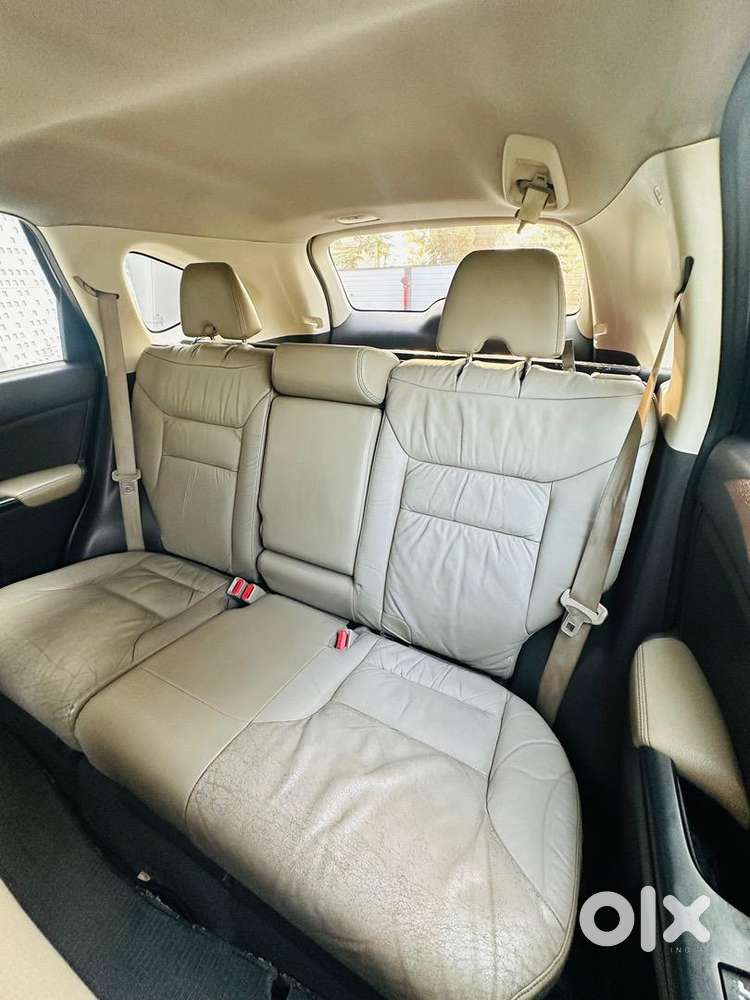 Low Price Premium Vehicle