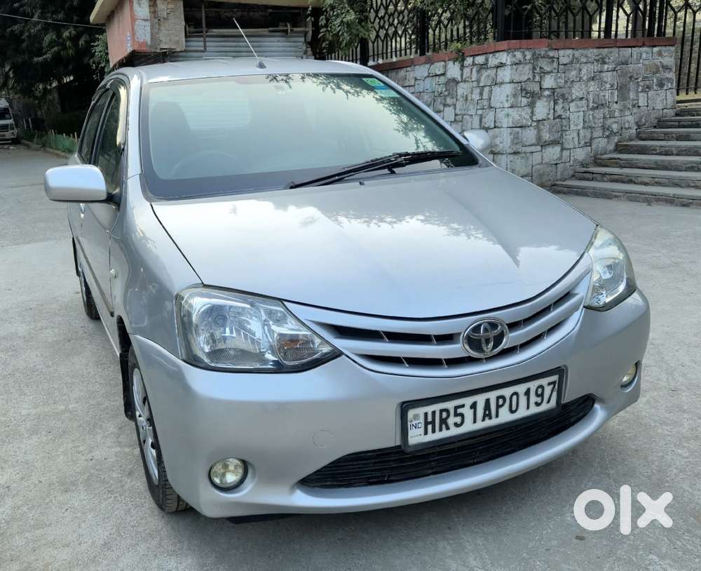 Toyota Etios, 2011, Petrol