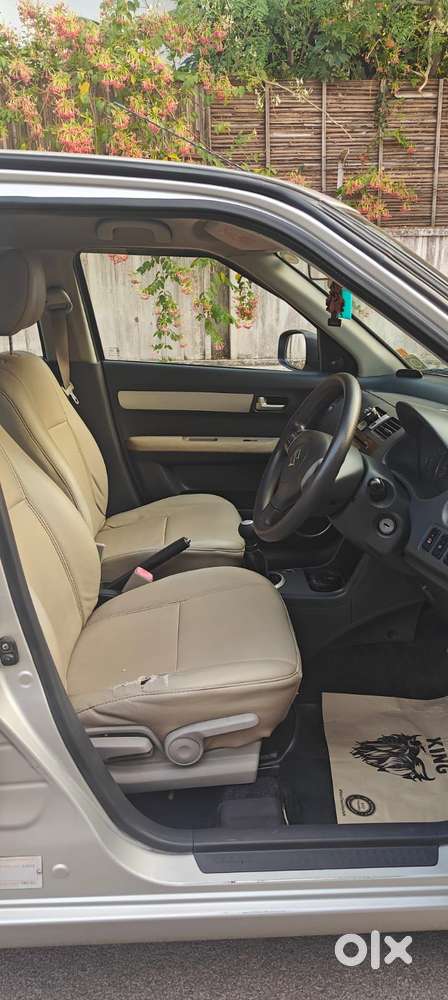 Maruti Suzuki Swift Dzire 1.2 Zxi Bsiv, 2011, Petrol