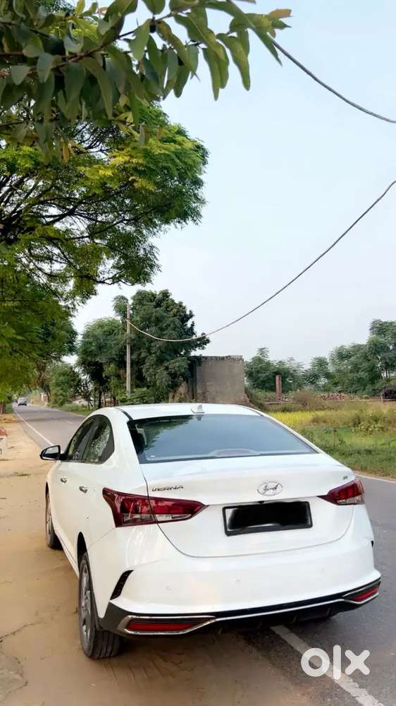 Hyundai Verna 2021 Diesel 98000 Km Driven