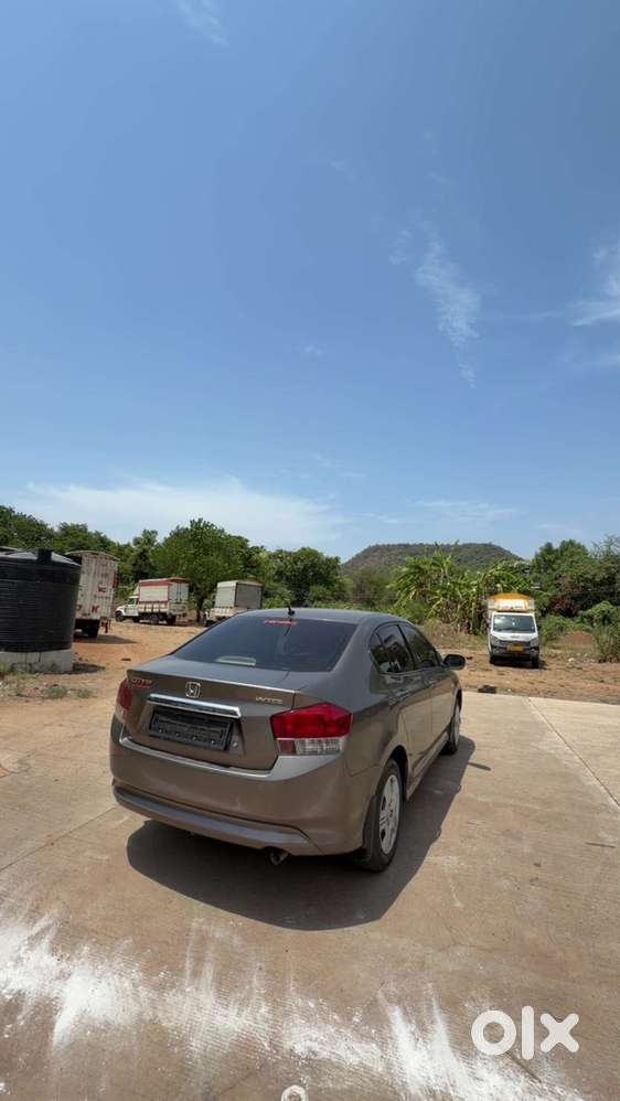 Honda City 2011 Cng & Hybrids Well Maintained