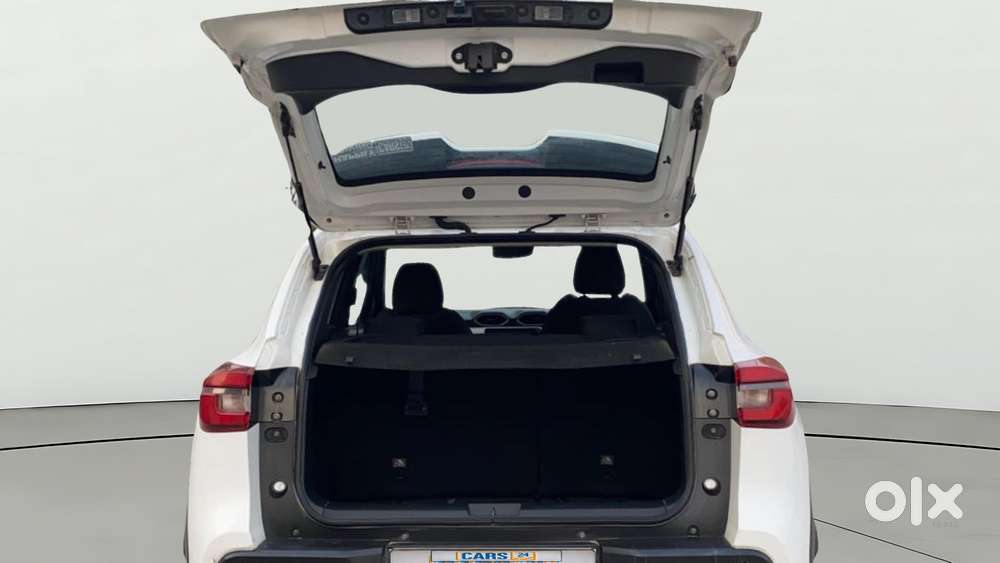 Nissan Magnite 1.0 Xv Turbo Cvt, 2022, Petrol