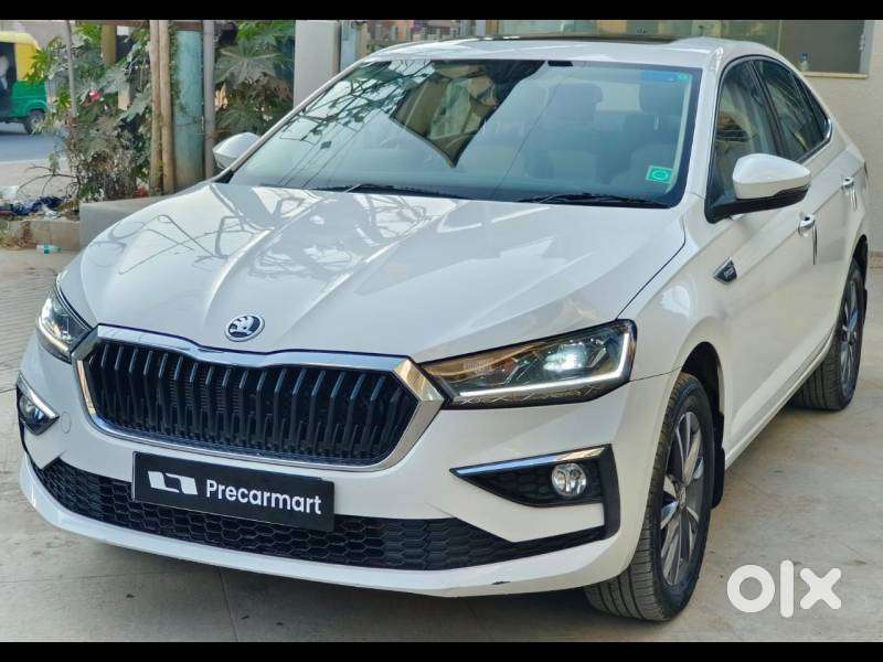 Skoda Slavia 1.0 Tsi Style At, 2023, Petrol