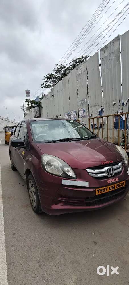 Honda Amaze 2016 Diesel Well Maintained