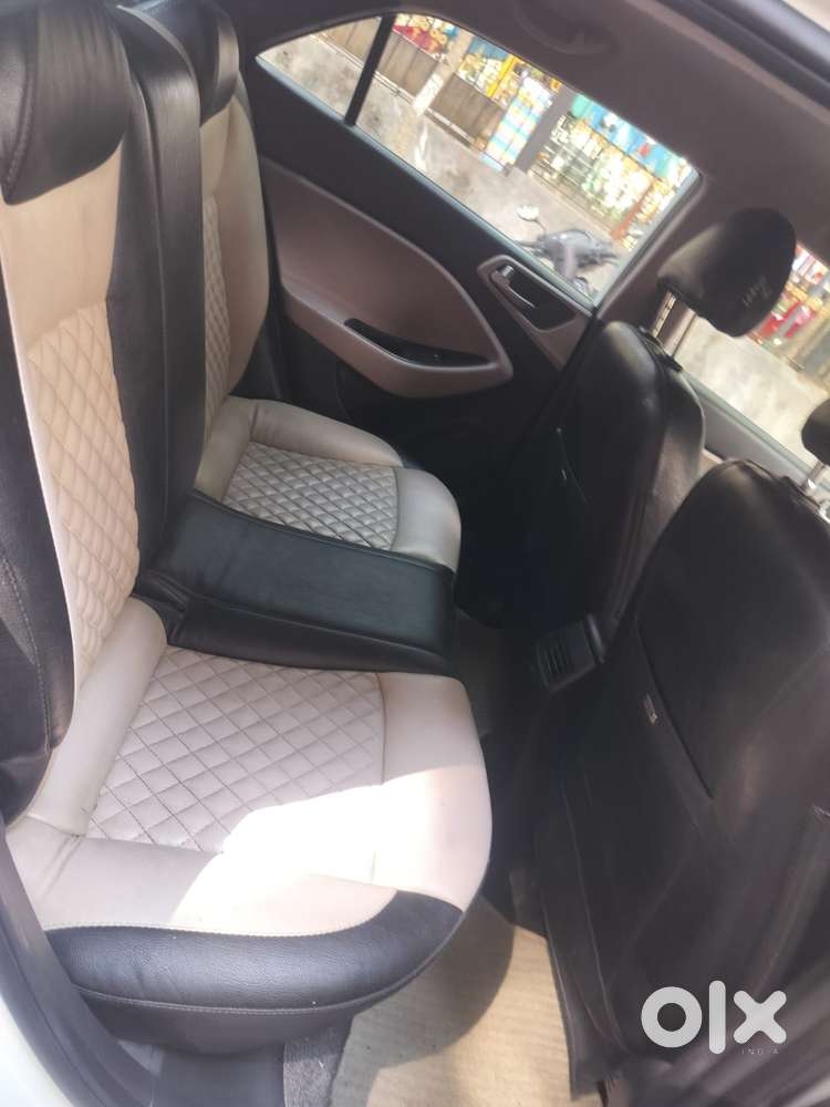 Hyundai Elite I20 Sportz (o) 1.2, 2014, Petrol