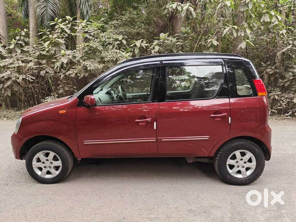 Mahindra Quanto C8, 2012