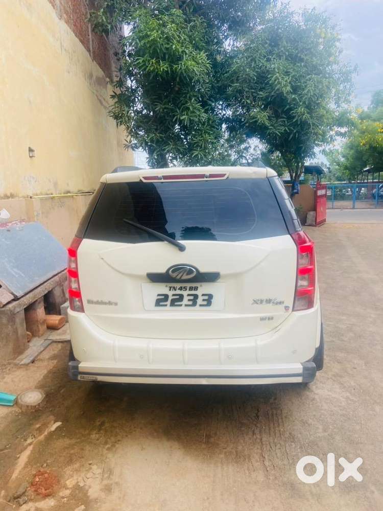 Well Maintained Xuv 500 With All Proper Electronic Working Conditions.