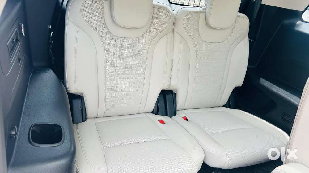 Mahindra Xuv700 2.2 Ax 7 Diesel Mt Luxury Pack Str, 2024, Diesel
