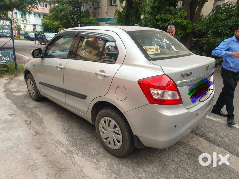Maruti Suzuki Swift Dzire 2016 Petrol, Silky Silver Excellnt Condition
