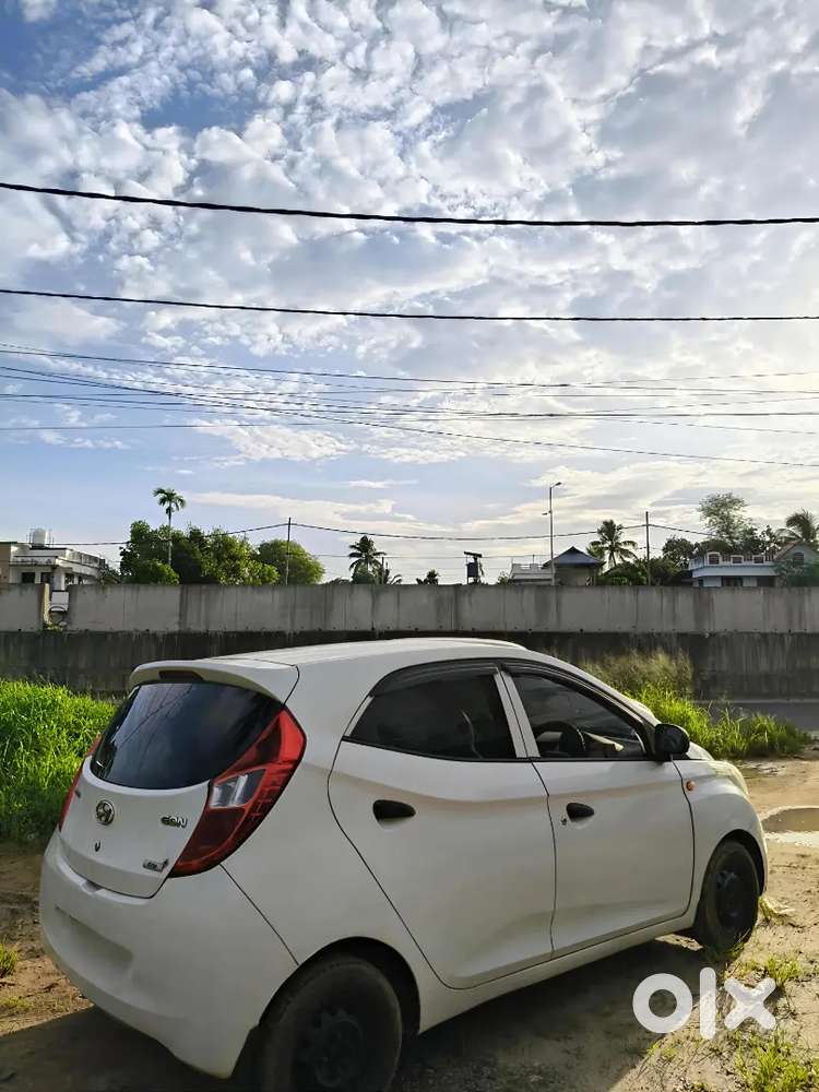 Hyundai Eon 2016