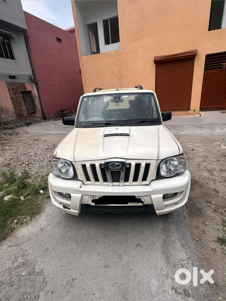 Mahindra Diesel Car 2012
