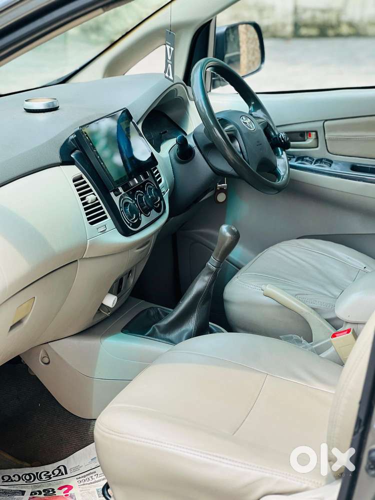 Toyota Innova 2.5 G (diesel) 7 Seater, 2012, Diesel