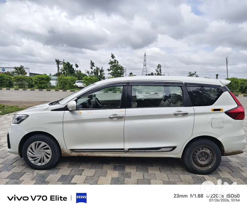 Maruti Suzuki Ertiga Vxi 2024
