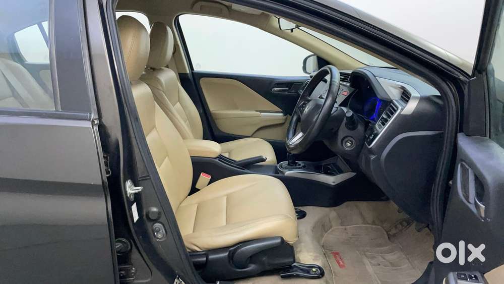 Honda City I-vtec S, 2015, Petrol