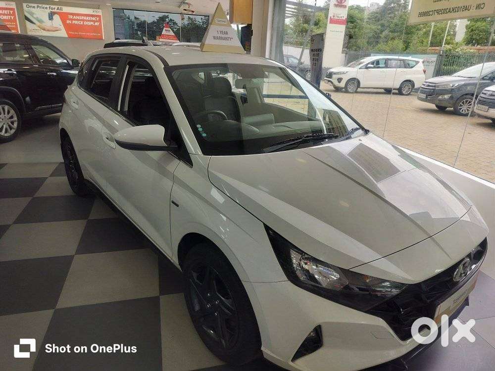 Hyundai I20 Sportz 1.2 Ivt, 2021, Petrol