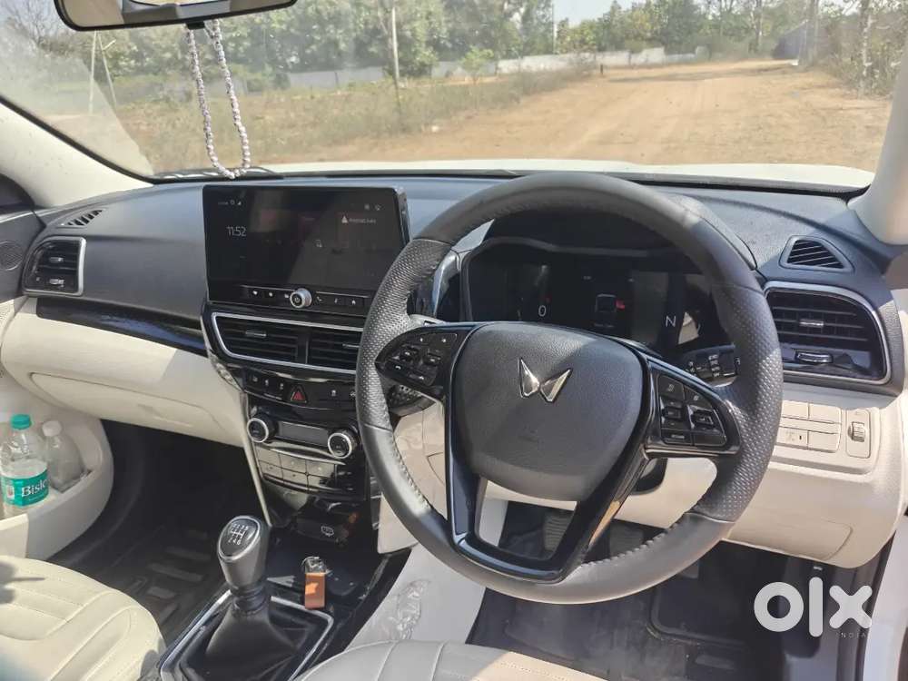 Mahindra Xuv 3xo 2024