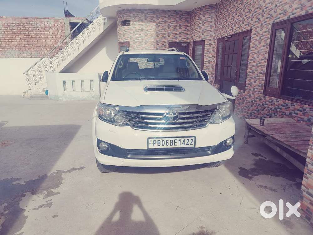 2013 Toyota Fortuner 4x2