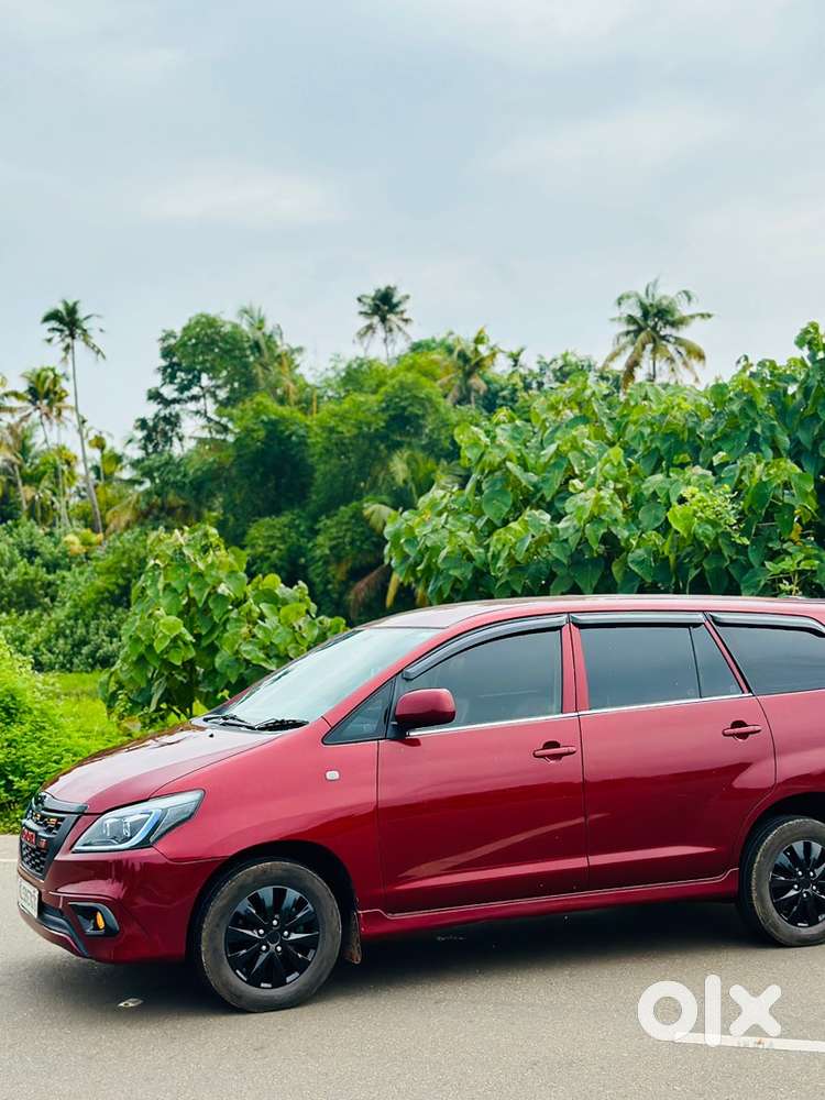 Toyota Innova 2012 Diesel 2.5 G