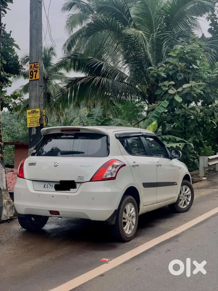 Maruti Suzuki Swift 2015 Petrol Well Maintained