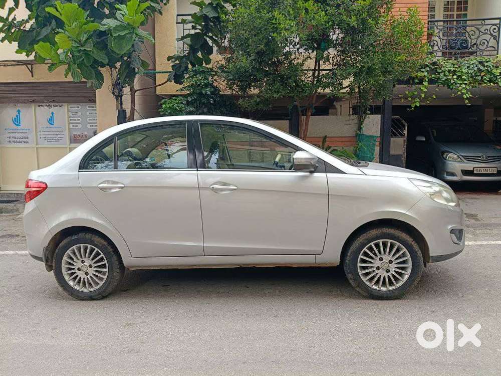 Tata Zest Premio, 2014, Petrol